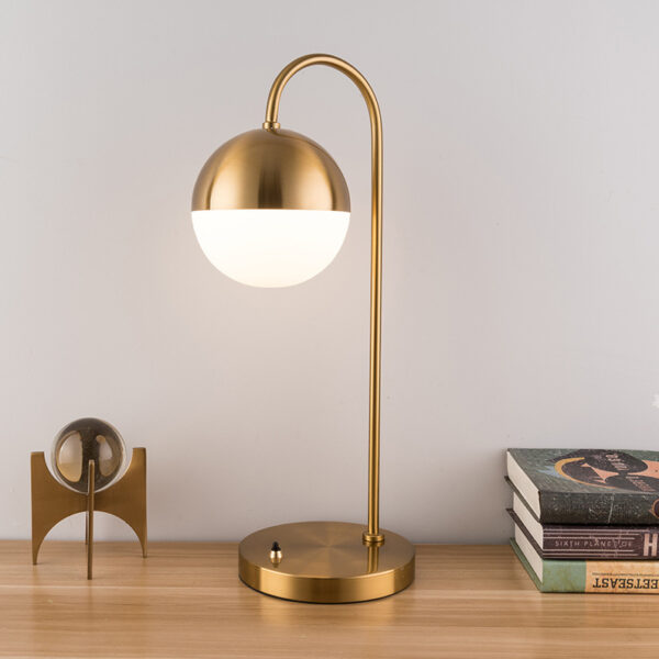 Modern Stylish Table Lamp Bedroom Lamp Home Decoration Art Design Metal LED Base Bulb Bedside Gold Nordic Table Lamp - Image 3