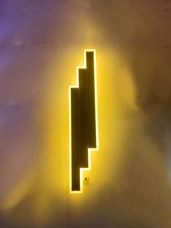 Modern Elegance & Sculptural LED Wall Lights for Contemporary Interiors - Image 4